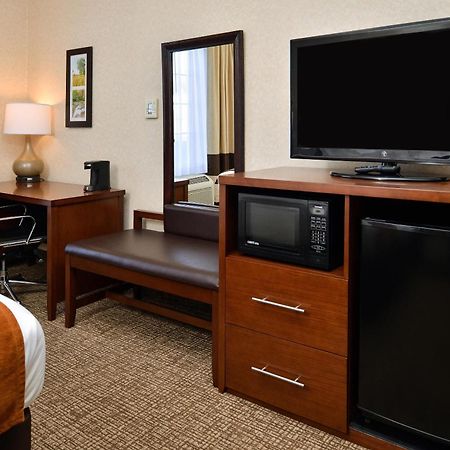 Comfort Inn & Suites Madison North Deforest Dış mekan fotoğraf