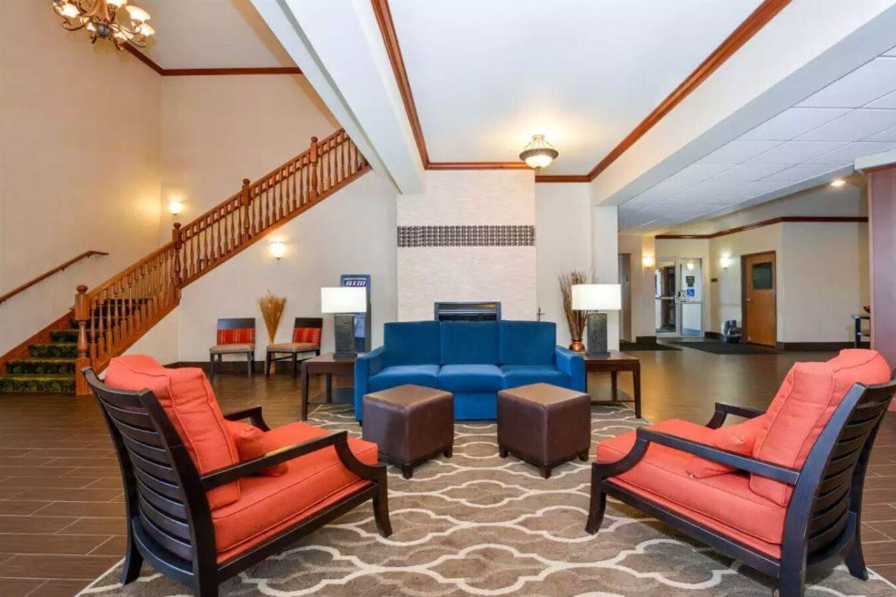 Comfort Inn & Suites Madison North Deforest Dış mekan fotoğraf