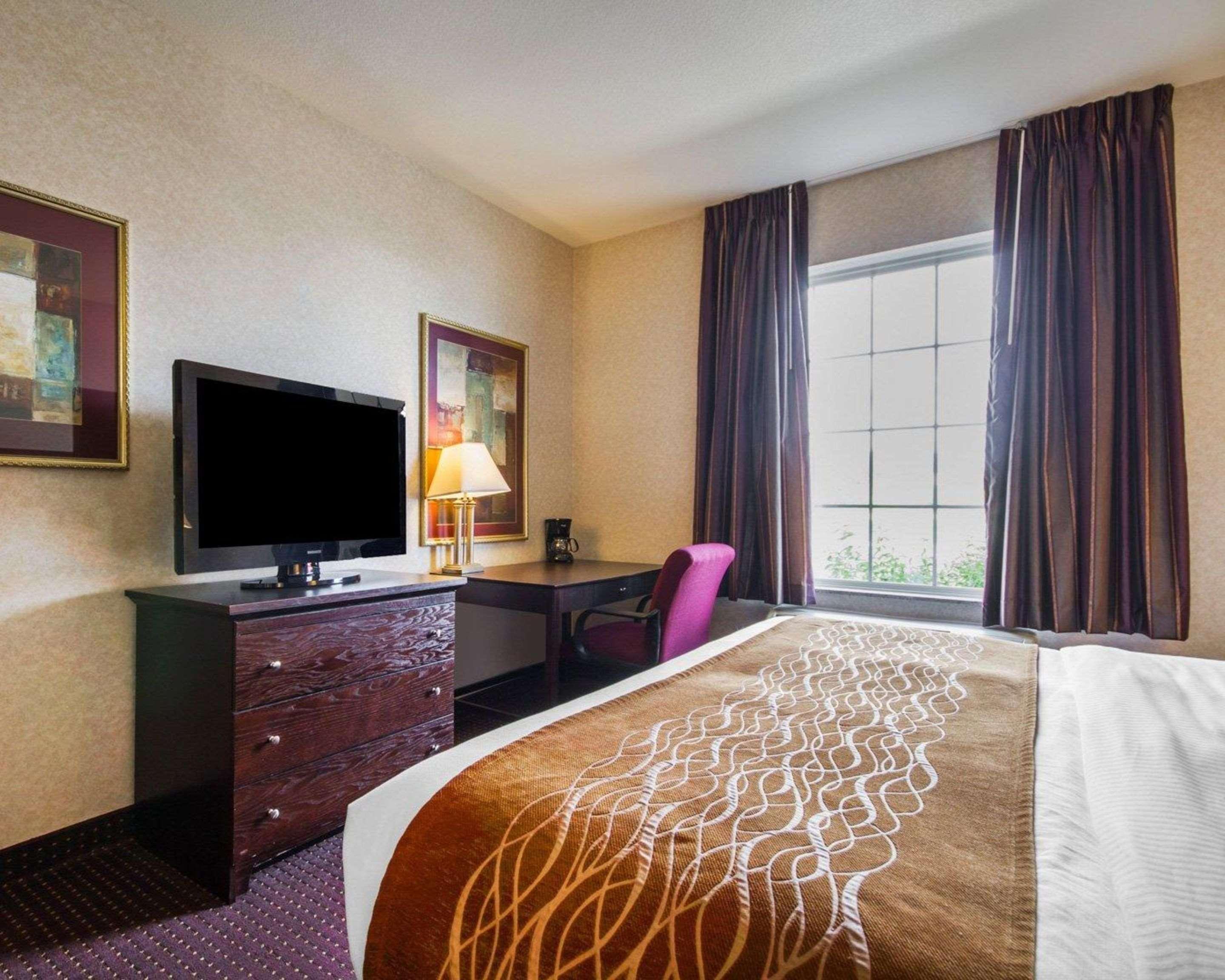 Comfort Inn & Suites Madison North Deforest Dış mekan fotoğraf