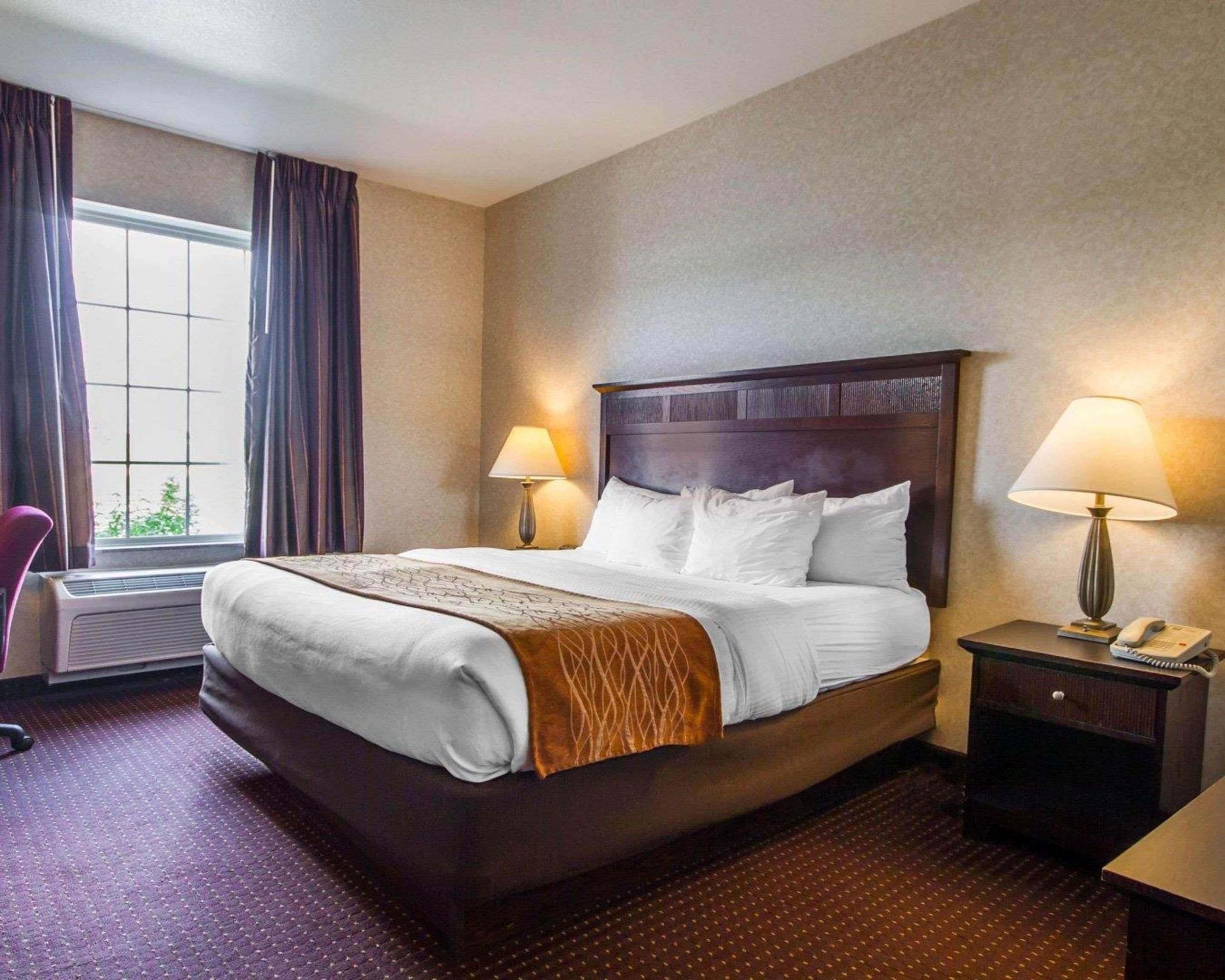 Comfort Inn & Suites Madison North Deforest Dış mekan fotoğraf
