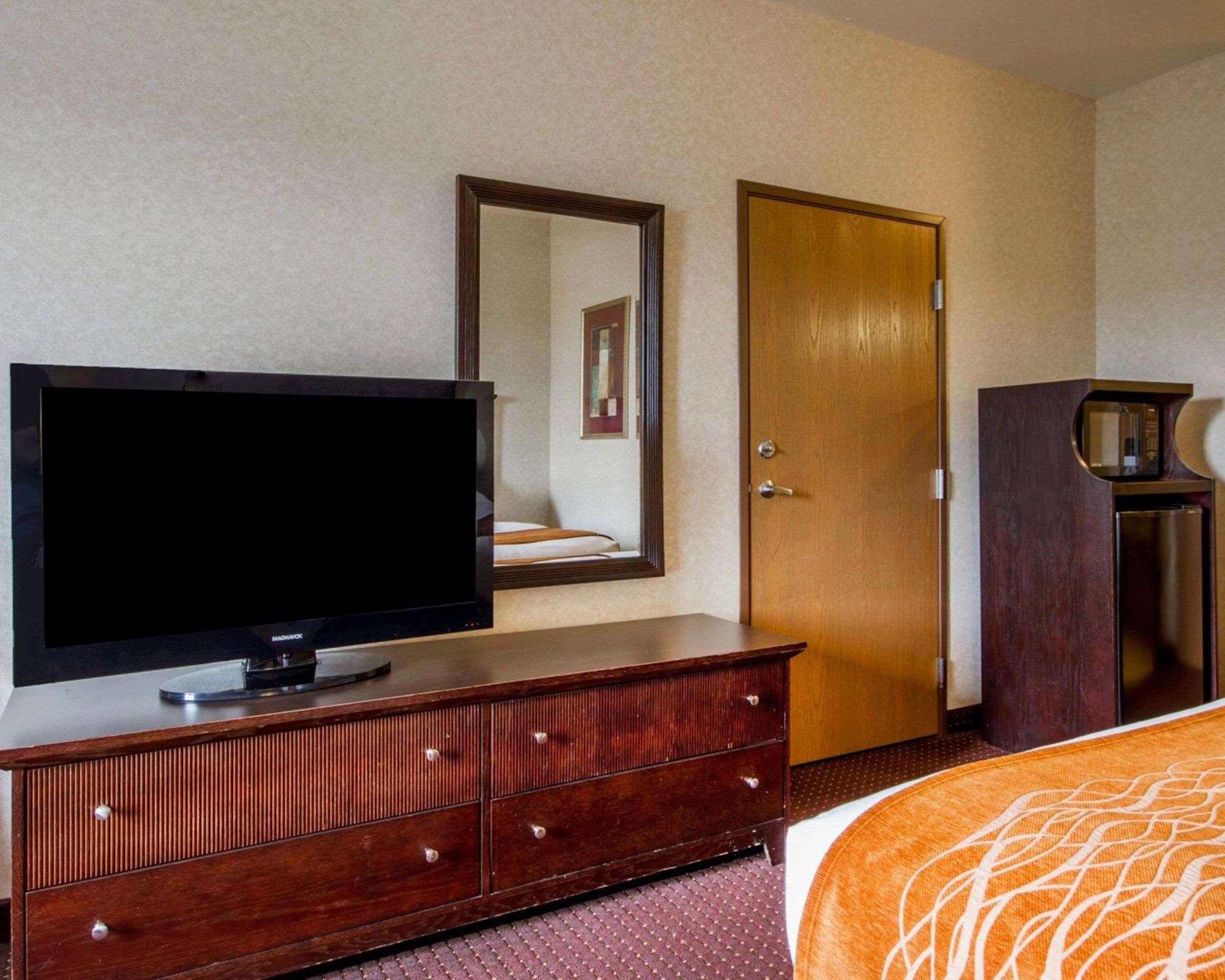 Comfort Inn & Suites Madison North Deforest Dış mekan fotoğraf