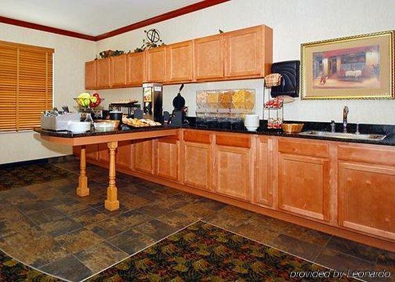 Comfort Inn & Suites Madison North Deforest Restoran fotoğraf