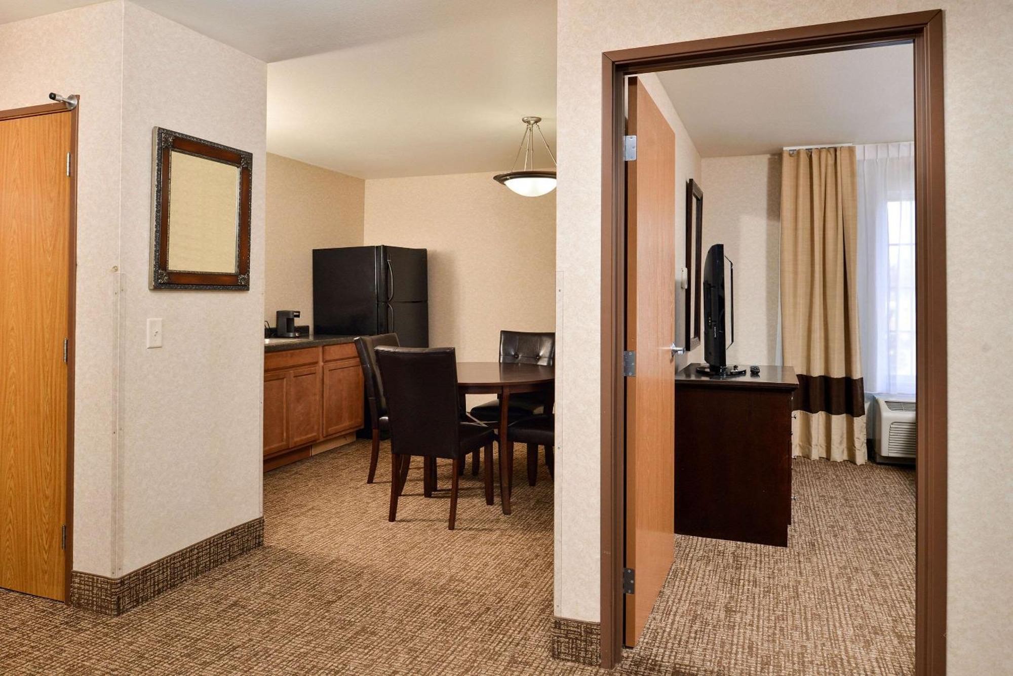 Comfort Inn & Suites Madison North Deforest Dış mekan fotoğraf