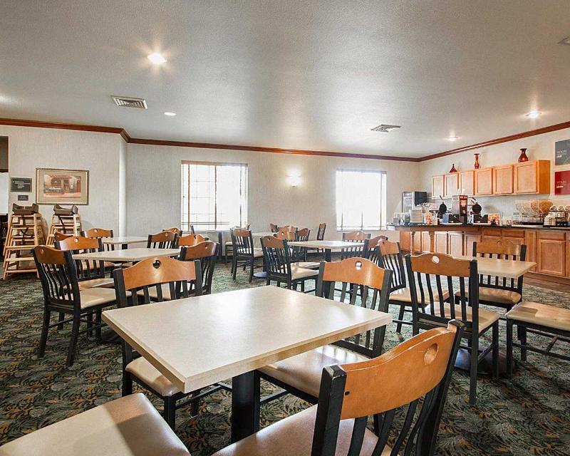 Comfort Inn & Suites Madison North Deforest Dış mekan fotoğraf